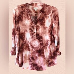 Wonderly Womens Tie Dye Henley Top Sz‎ S 3/4 Sleeve Preppy Casual Comfort Work